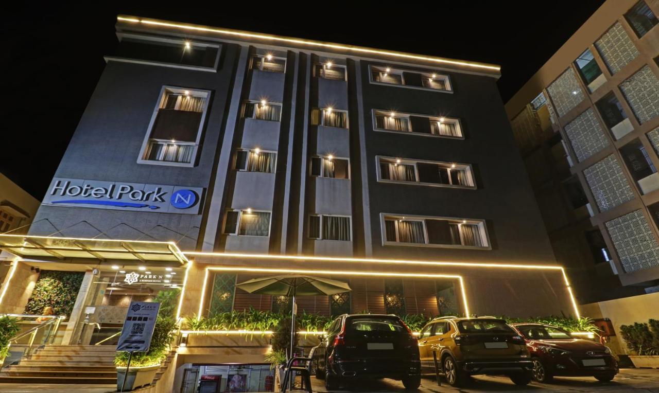 Treebo Tryst Park N Hotel Vijayawāda Buitenkant foto